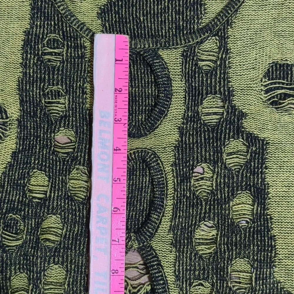 The Ragged Priest distressed Long Sleeve Cutout green Top size 6 - Picture 7 of 11